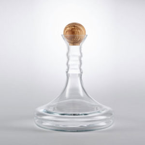 500ml wine glass with golden ratio proportions